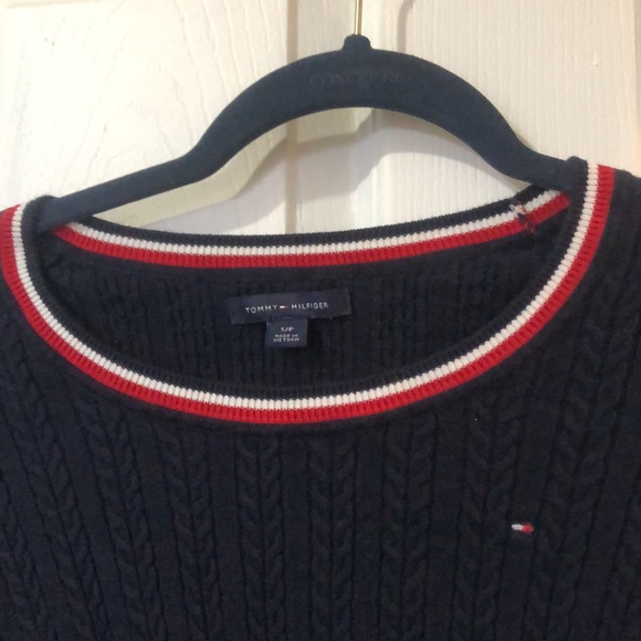 Tommy Hilfiger navy cable knit sweater top - Picture 2 of 3